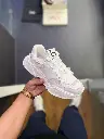 sneaker 1.webp